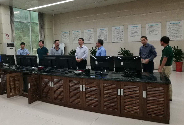 乐鱼平台_乐鱼(中国)一站式服务平台集团党委副书记李一辉调研湘雅博爱康复医院和株洲航电分公司
