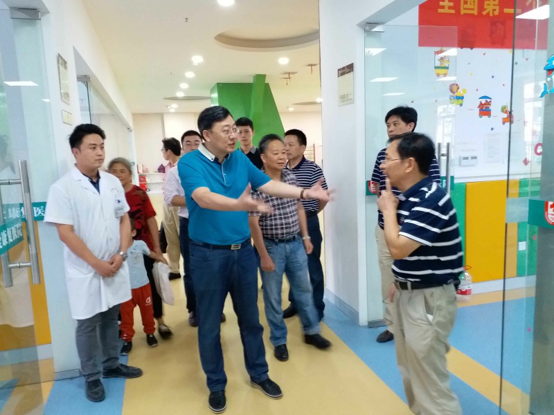 乐鱼平台_乐鱼(中国)一站式服务平台集团苏德辉总经理莅临湘西博爱康复医院调研考察