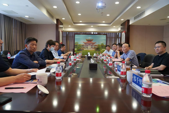 柳叶湖旅游度假区管委会来乐鱼平台_乐鱼(中国)一站式服务平台考察座谈