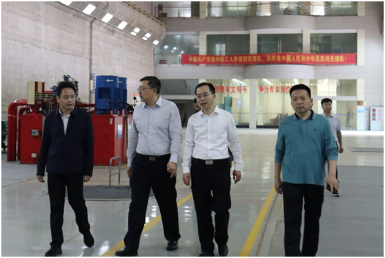 省国资委党委委员、副主任毛育新带队赴乐鱼平台_乐鱼(中国)一站式服务平台株洲航电分公司开展安全生产督查