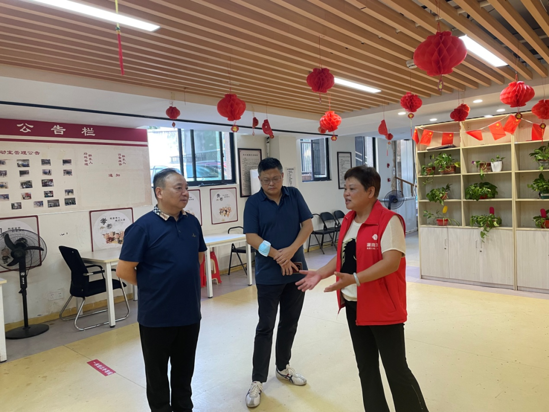 黄志刚、苏千里带队赴乐鱼平台_乐鱼(中国)一站式服务平台社区居家养老服务站点督查安全生产工作